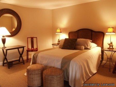 The National Hotel Frenchtown Δωμάτιο φωτογραφία